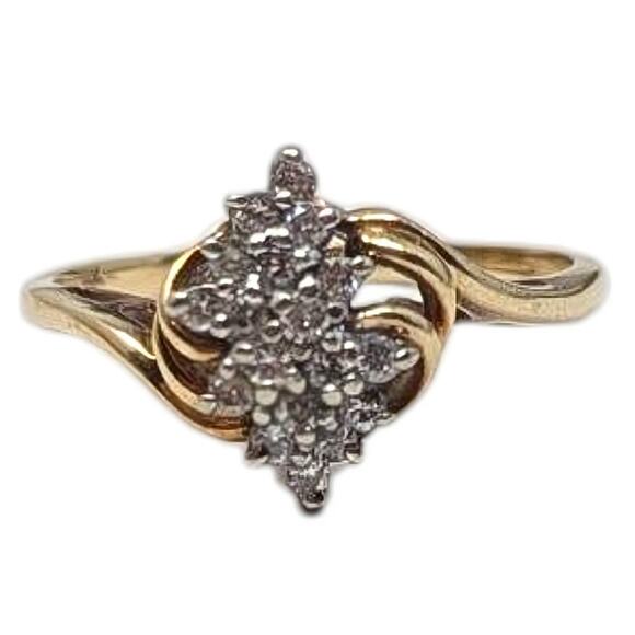 14K Yellow Gold Diamond Cluster Ring Estate Jewelry Size 9, 1.17g - Picture 1 of 6